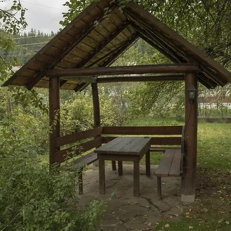 Villa Vyshenka Tatariw