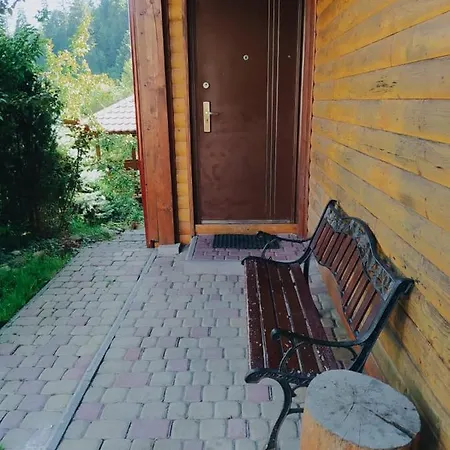 Villa Vyshenka Tatariw